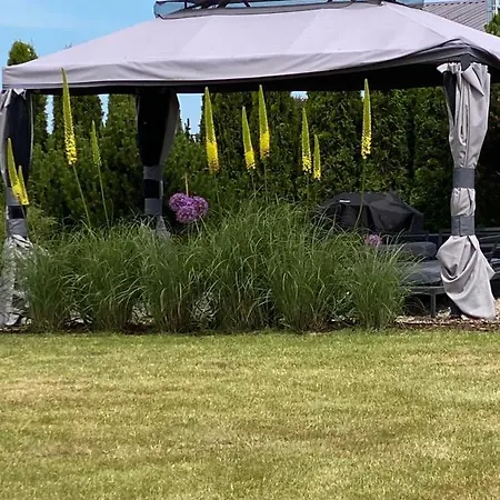 Letnia Przystan -dom Blisko Morza * Lebcz